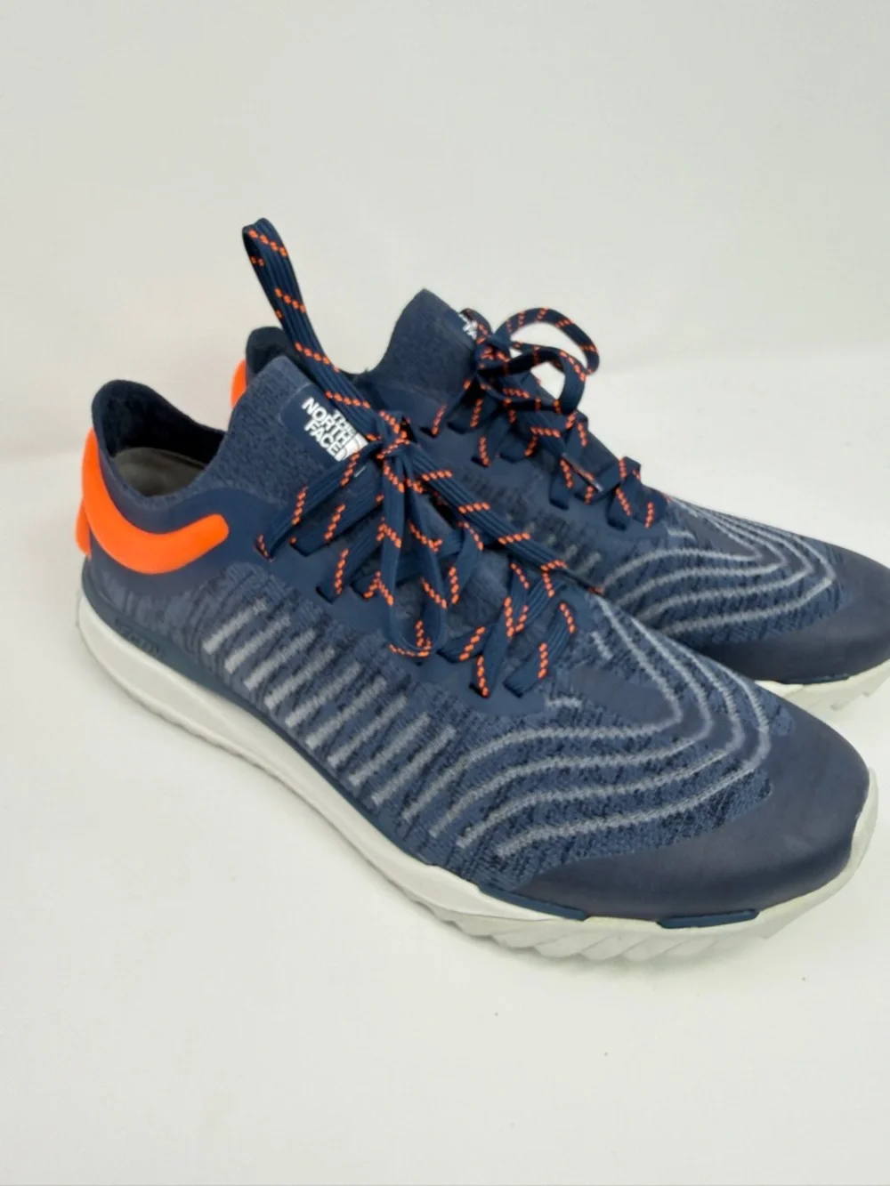 The North Face Vectiv Escape Knit Sneakers Trail Running Shoes Men's Size 11.5